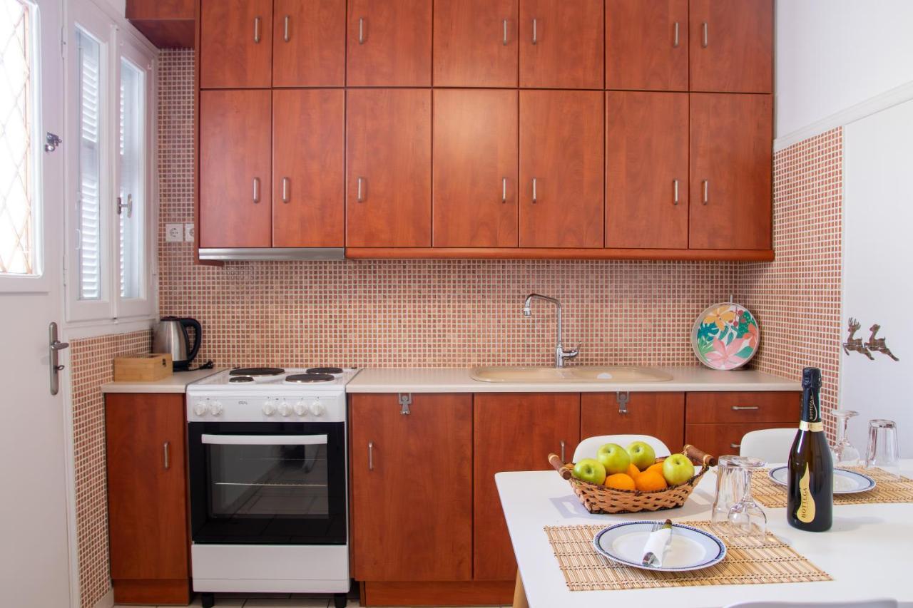 "Tsiftsis" City Apartments Кіатон Екстер'єр фото